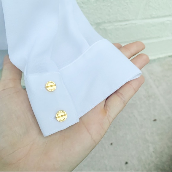 **SOLD** MICHAEL KORS Sheer Collared Blouse - Picture 4 of 8